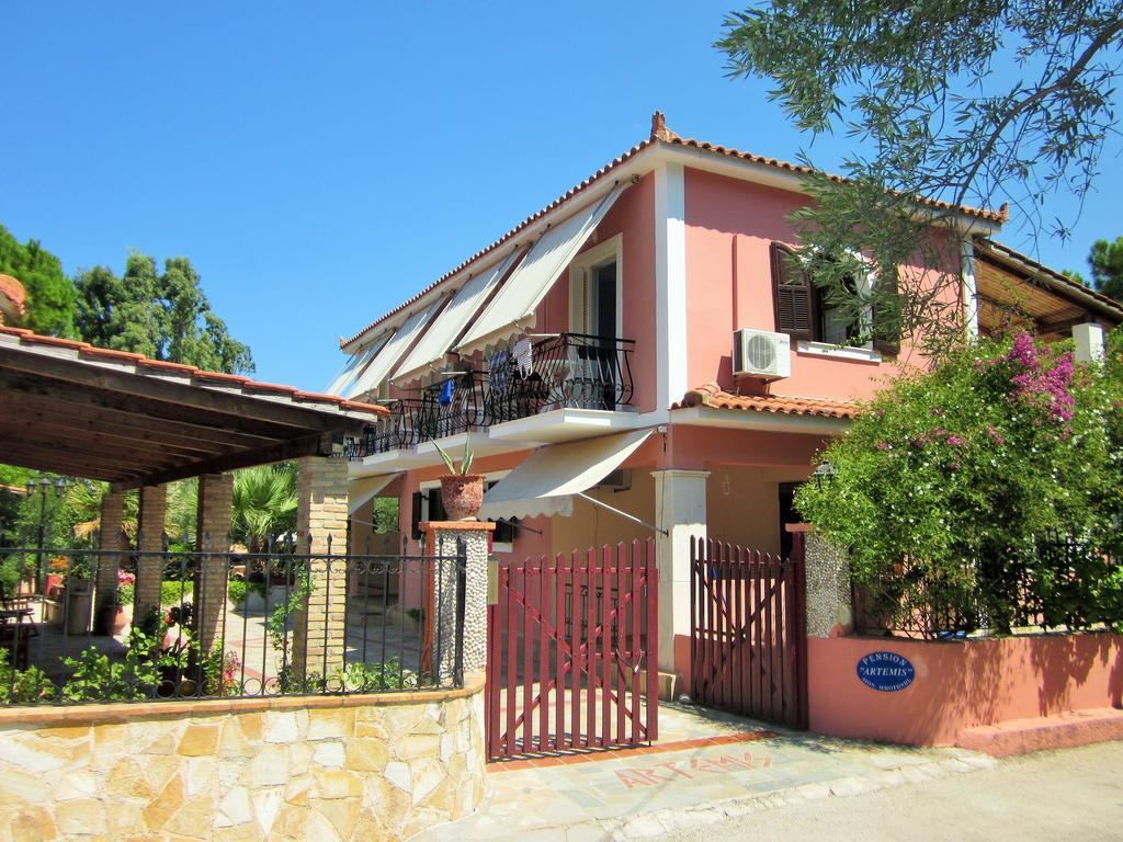 Artemis Vassilikos Aparthotel Vasilikos  Exterior photo